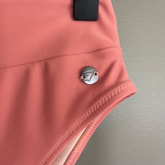 Gymshark High Rise Bikini Bottoms in Light Pink Size Small Pink Swimsuit Beachy - Picture 8 of 14